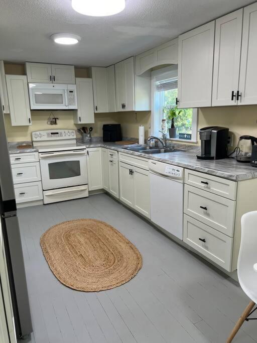 The Sunshine Homestay New Smyrna Beach Bagian luar foto